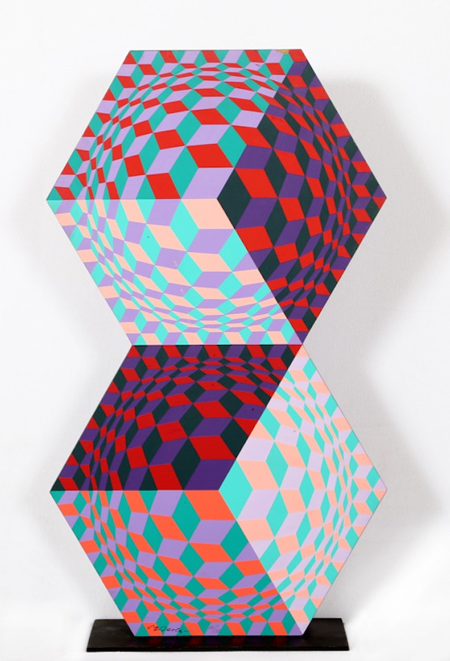 Kettes by Victor Vasarely