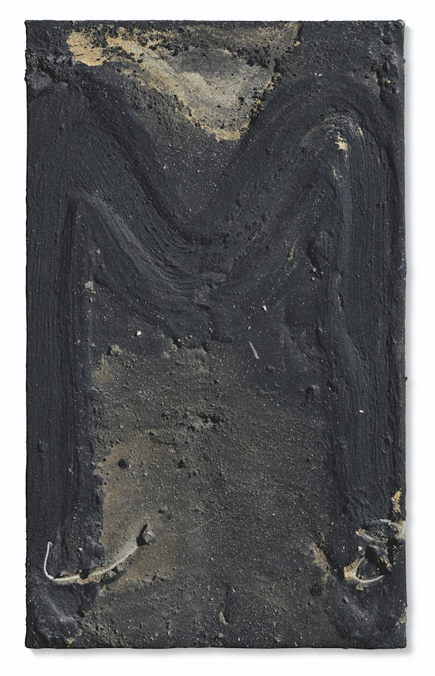 Pequeña M negra (Little Black M) by Antoni Tapies