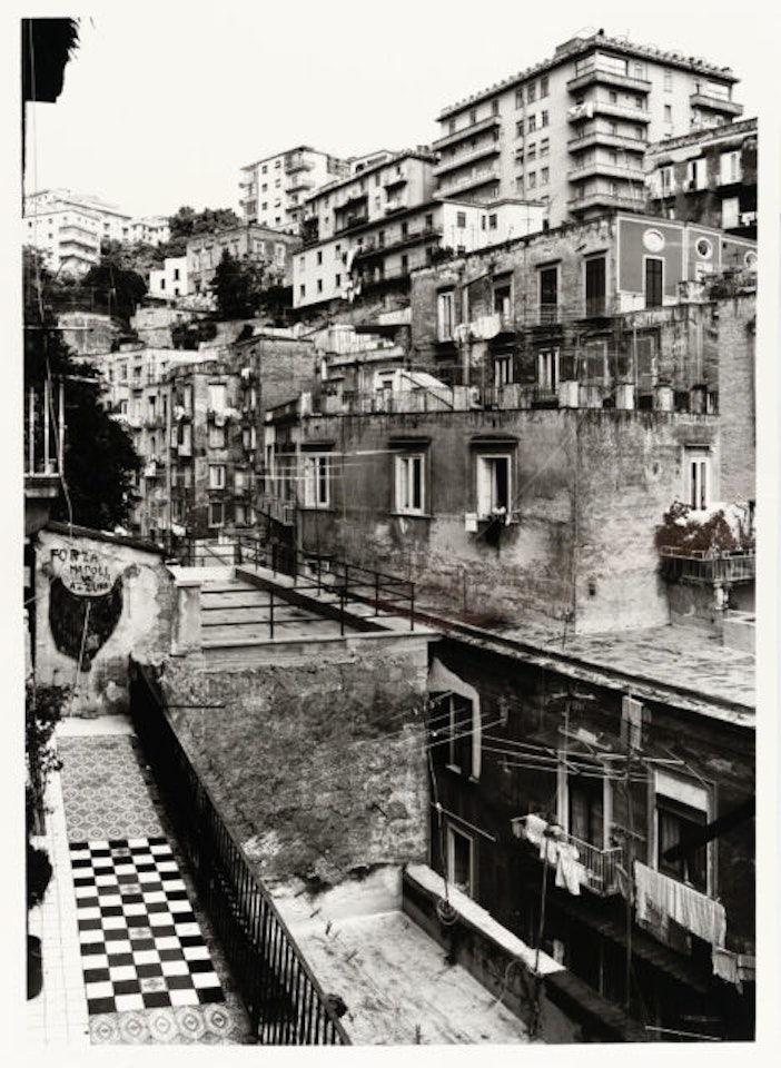 Vico dei Monti, Naples by Thomas Struth