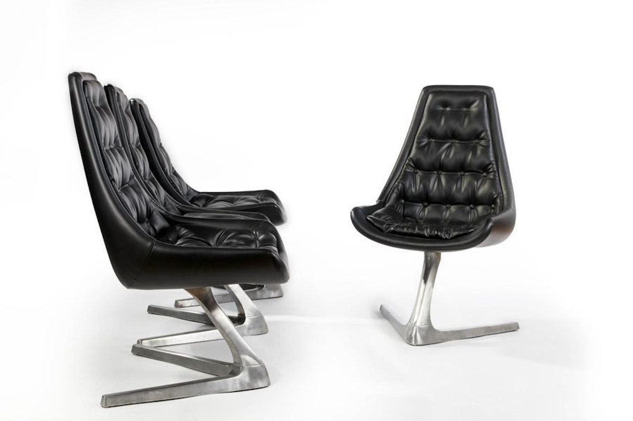 Series of 4 "Sclupta" swivel chairs by Vladimir Kagan