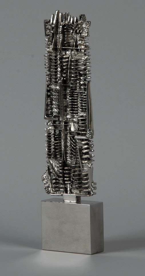 Sculturina by Arnaldo Pomodoro