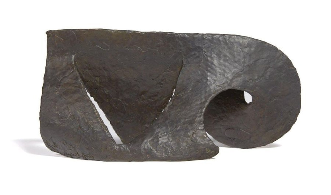 Free form by Barry Flanagan