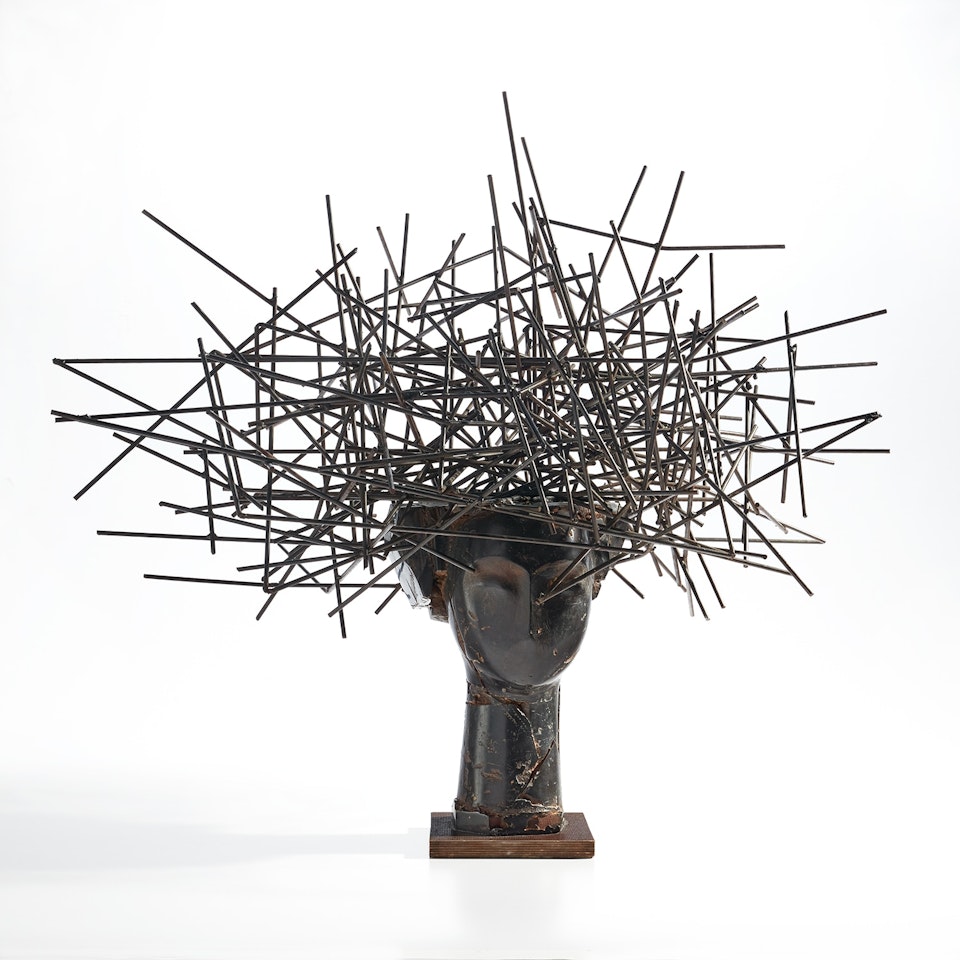 Daphne I by Manolo Valdés