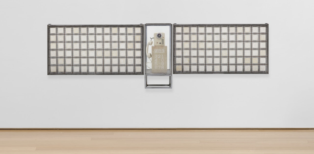 Le Cadran numéroté / Le Clavier multiplié by Chen Zhen