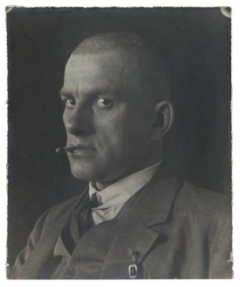 PORTRAIT OF MAIAKOWSKI by Alexander Rodchenko