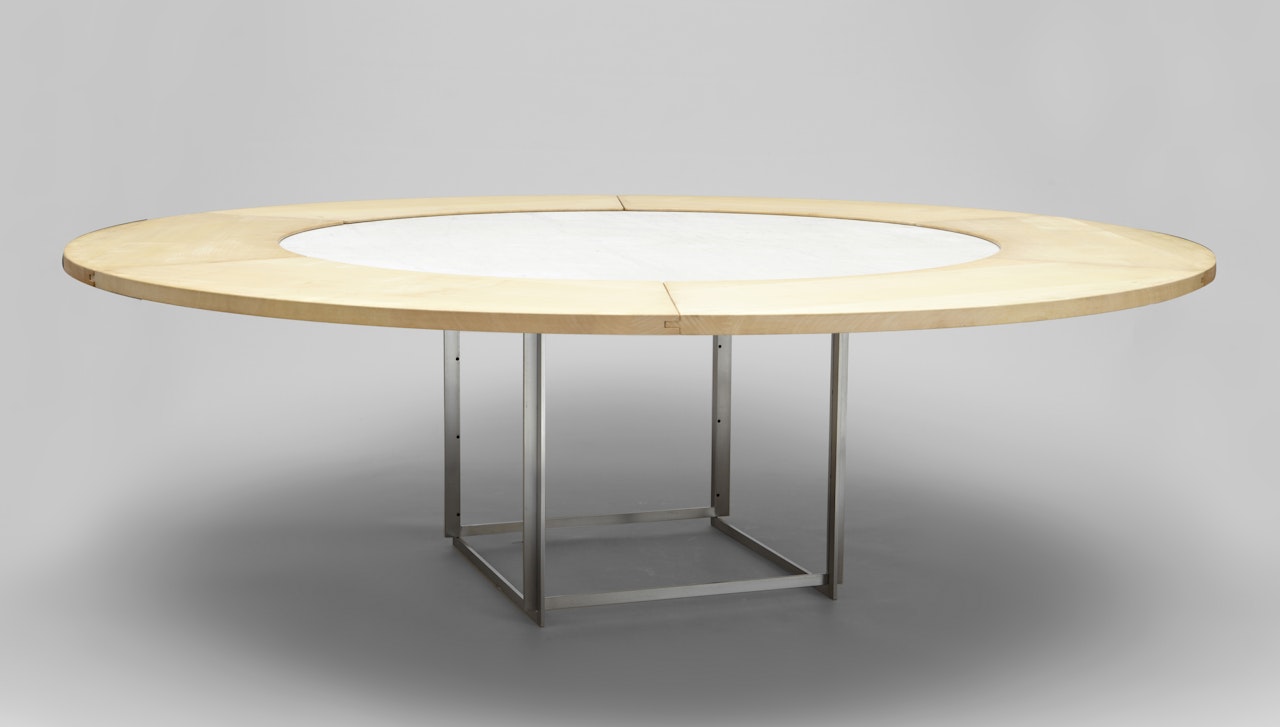 Dining table. "PK 54" by Poul Kjaerholm