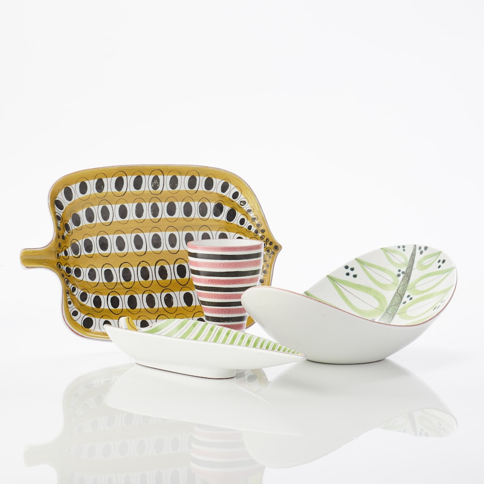 Saucer and cup, four parts by Stig Lindberg
