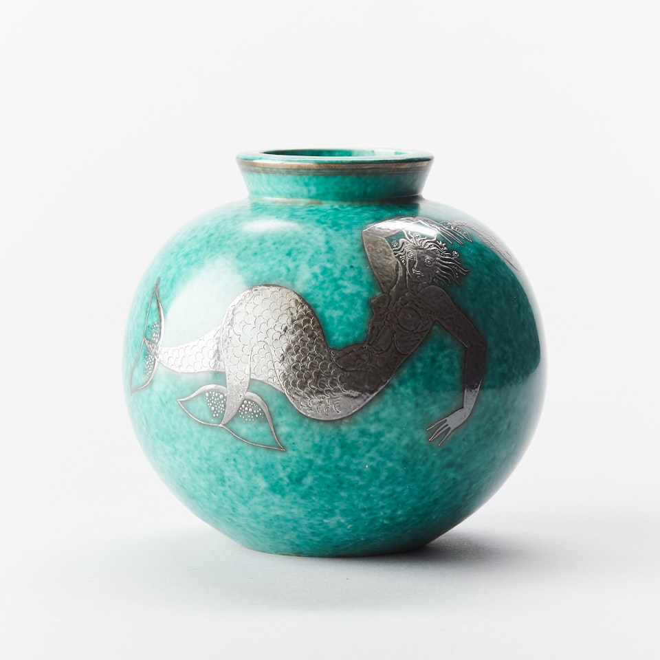 Vase. "Argent" by Wilhelm Kage