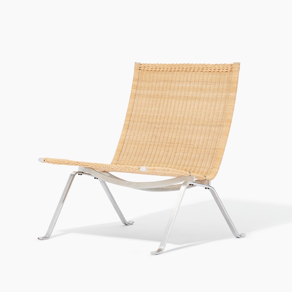 Armchair. "PK 22" by Poul Kjaerholm