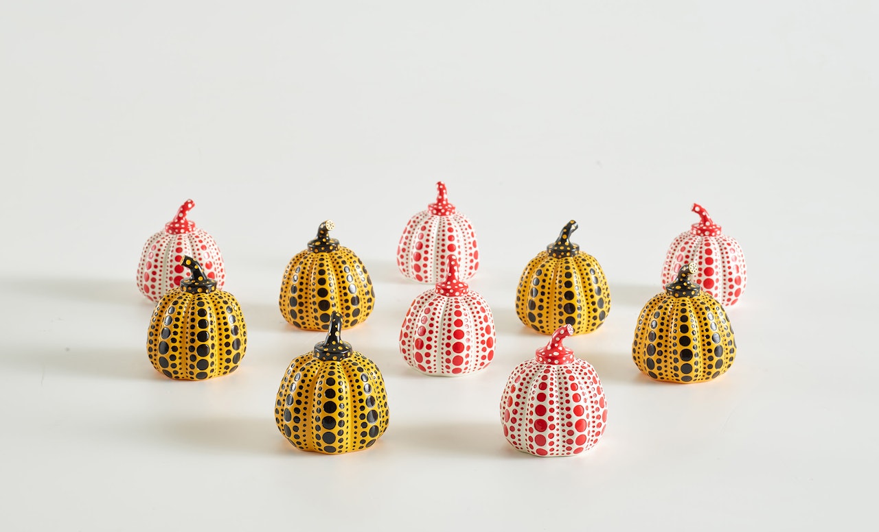 Ten works: (i)–(v) Yellow Pumpkin; (vi)–(x) Red Pumpkin by Yayoi Kusama