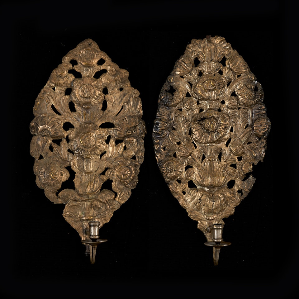 Light plates, a pair by Unknown (Baroque style)