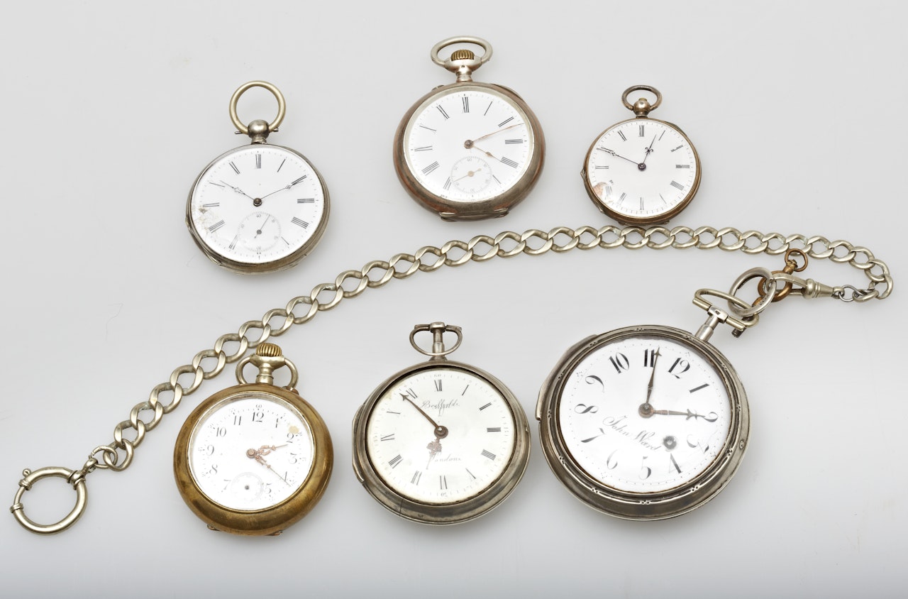 Pocket watch by Unknown Jewelry Maker