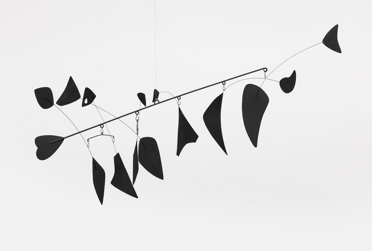 Quinze Feuilles Noires by Alexander Calder