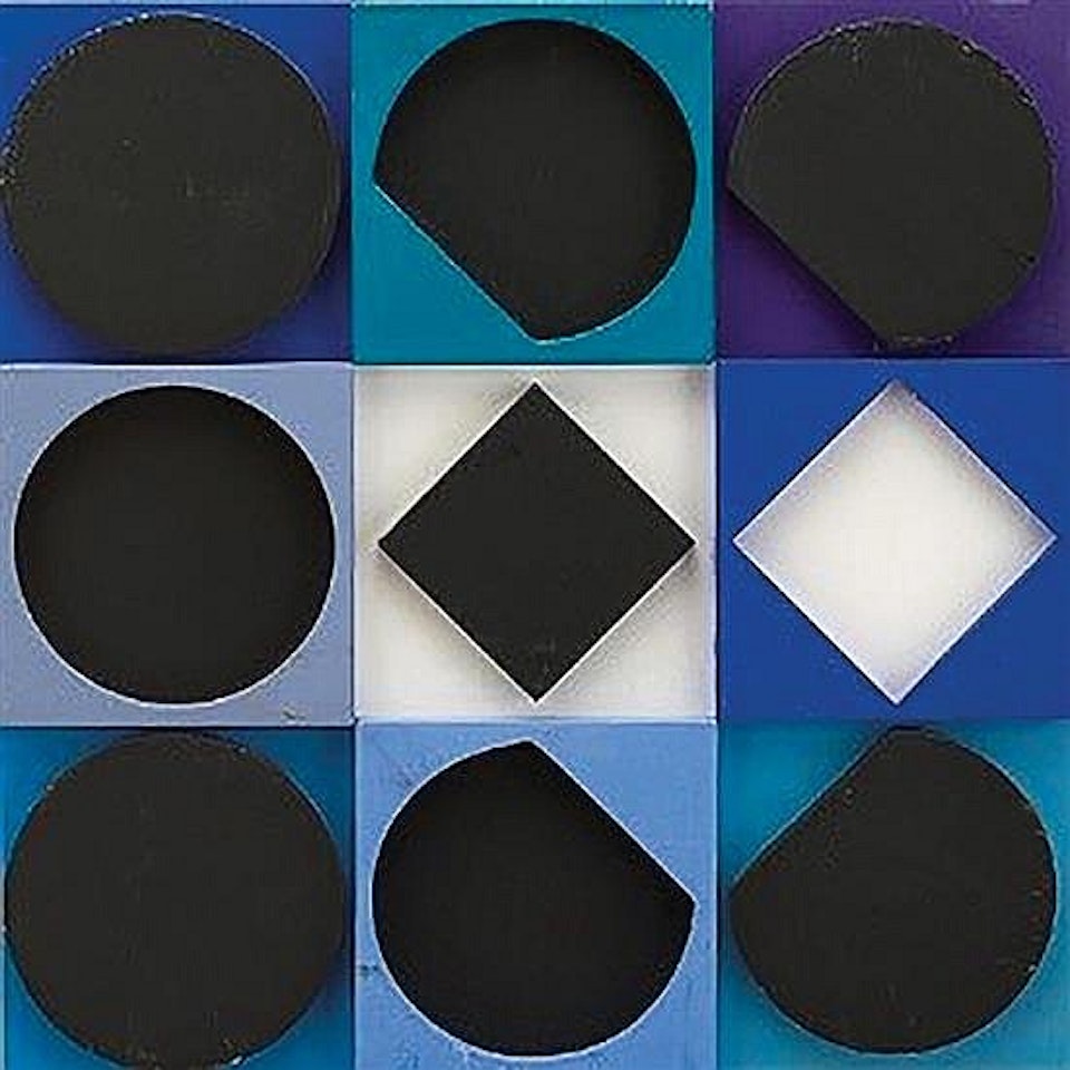 Topaze noire positif by Victor Vasarely