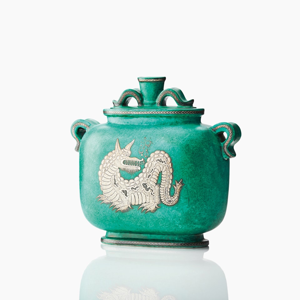 Urn with lid. "Argent"; A Wilhelm Kåge "Argenta" jar and cover by Wilhelm Kage