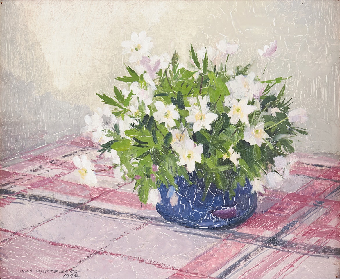 Still life with whites by Olle Hjortzberg