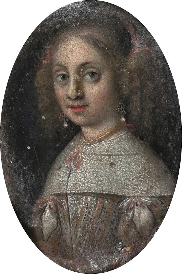 Portrait miniature of a lady, wearing a white dress with red trim and pearl earrings by Dutch School