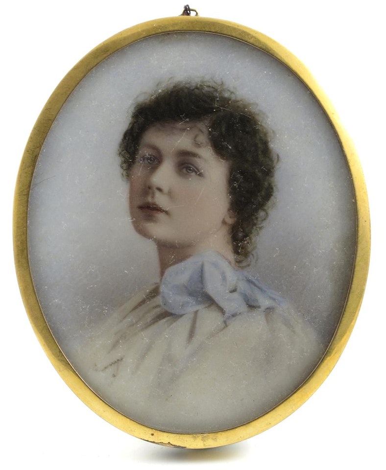 A lady, head and shoulders by English School