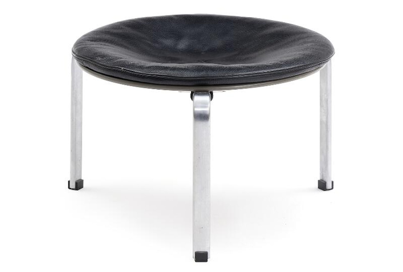 “PK 33” by Poul Kjaerholm