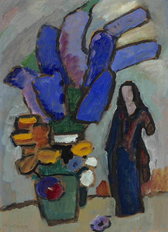 Blumen und kleine Madonna by Gabriele Münter
