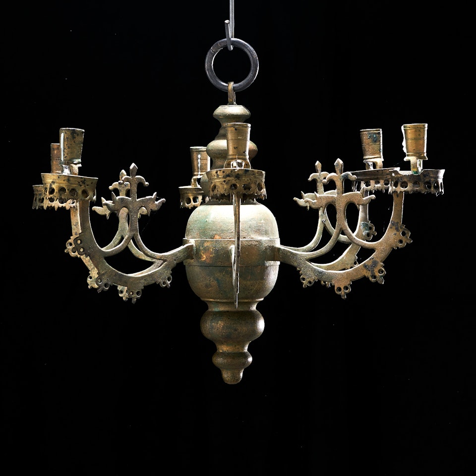 Chandeliers by Unknown (Baroque style)