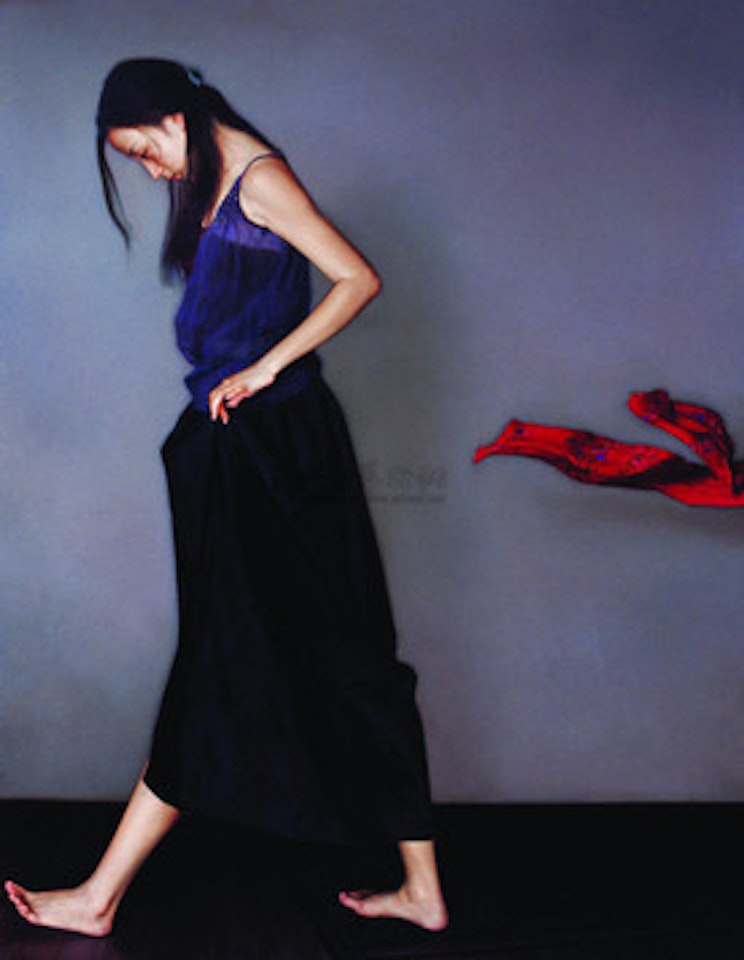 fluttering red silk scarf by Li Guijun