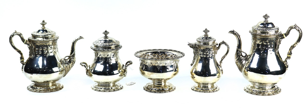 hot beverage service by Tiffany & Co.