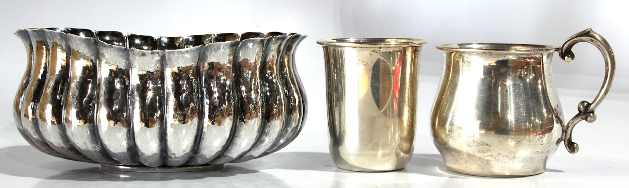 Buccellati sterling silver cup and tumbler by Unknown (Baroque style)