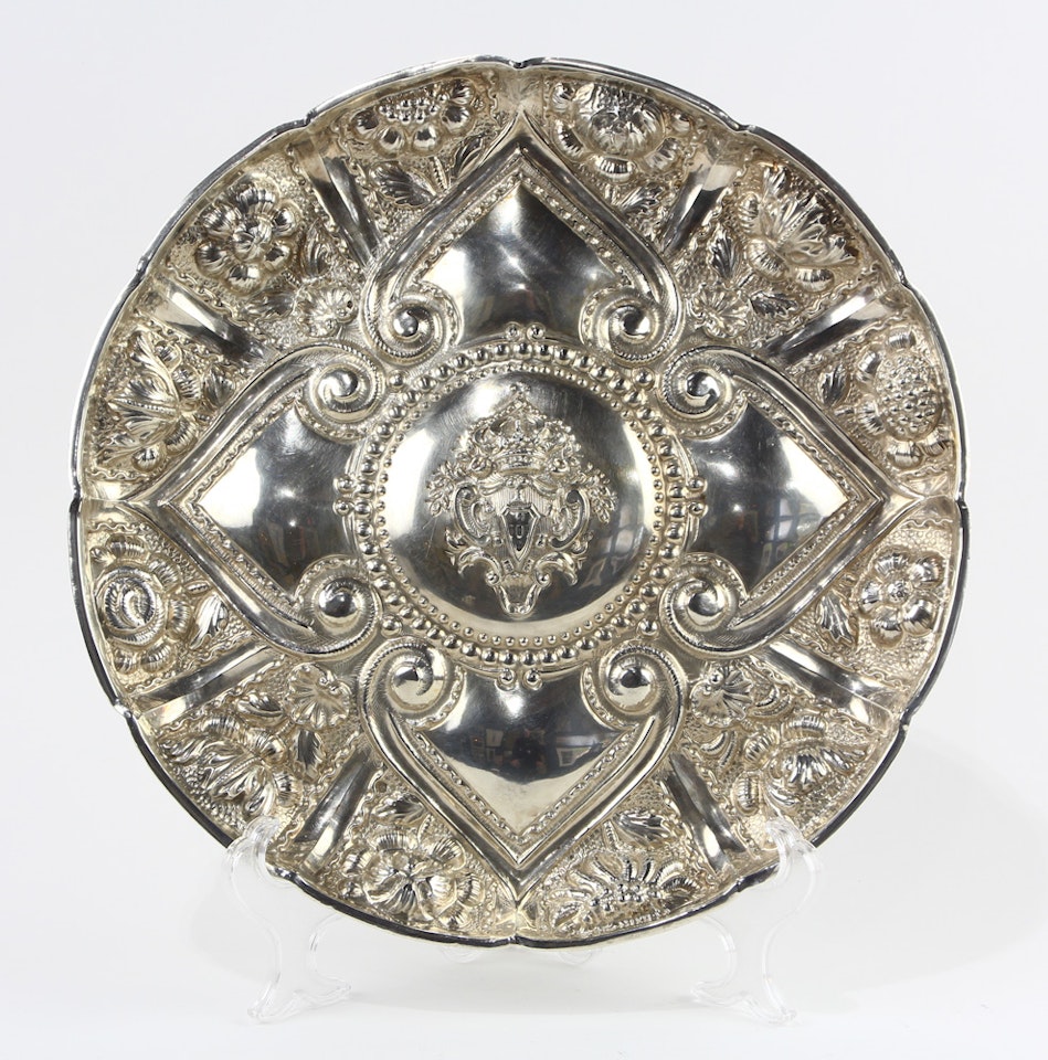 Continental Baroque style repousse silver charger by Unknown (Baroque style)