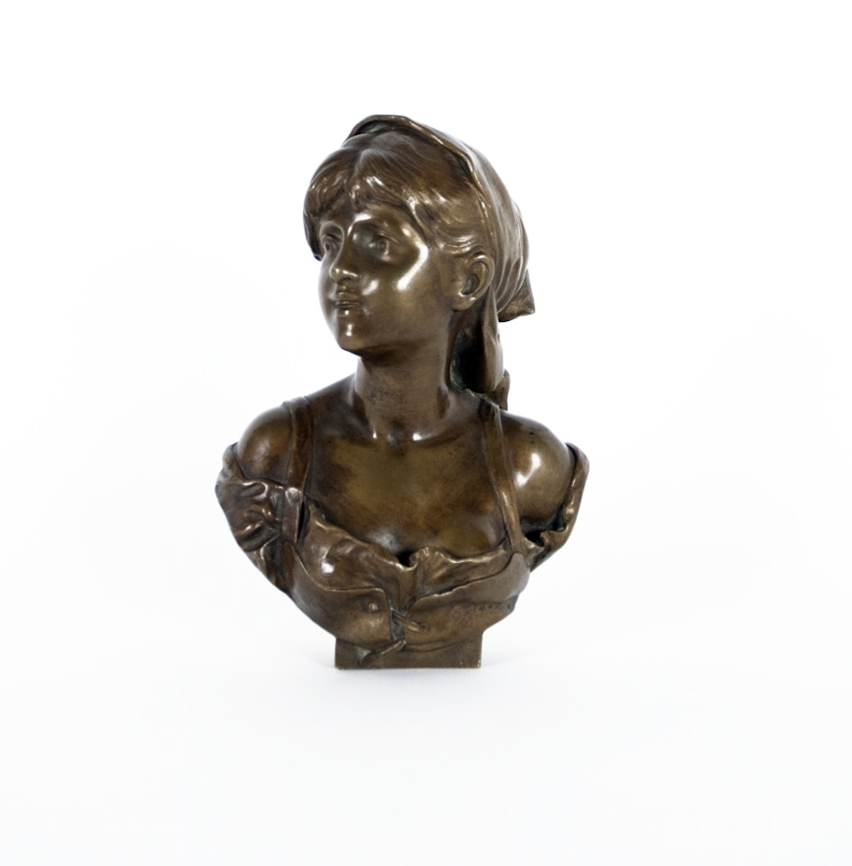 Buste d"une jeune femme by Mathurin Moreau