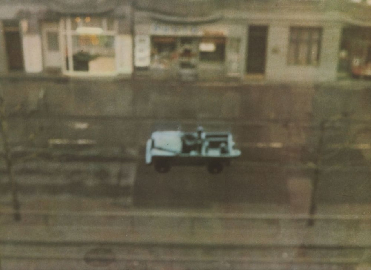 Auto B19 by Gerhard Richter