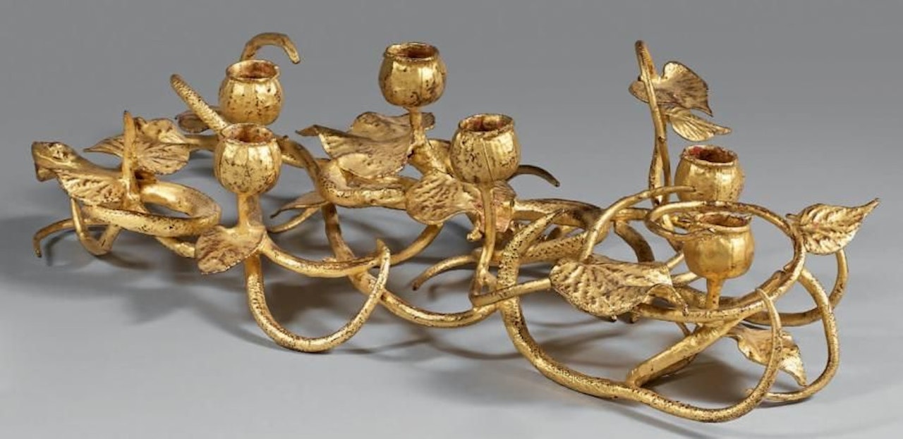 Centerpiece forming a candlestick by Claude Lalanne