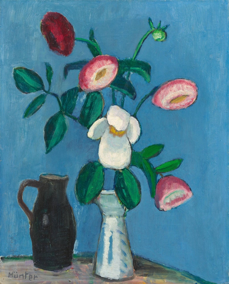 Blumen auf Blau by Gabriele Münter