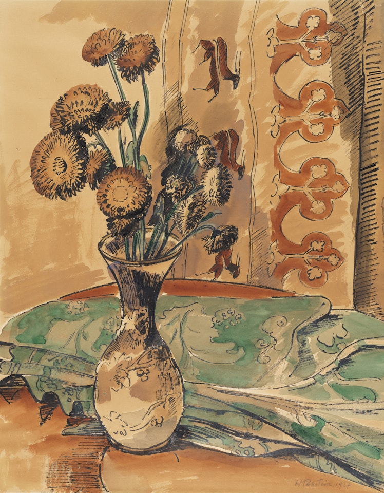 Blumenstillleben mit grüner Decke by Max Pechstein