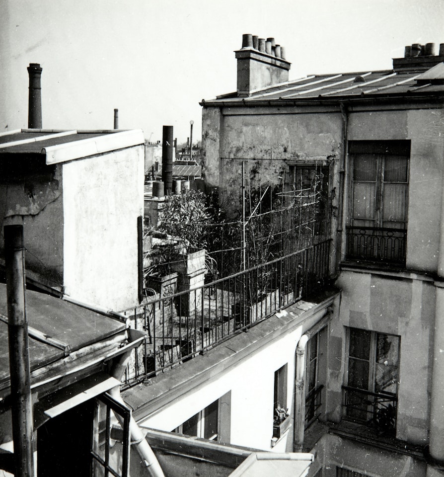 Toits - Église Saint-Germain-des-Près - Paris by Dora Maar