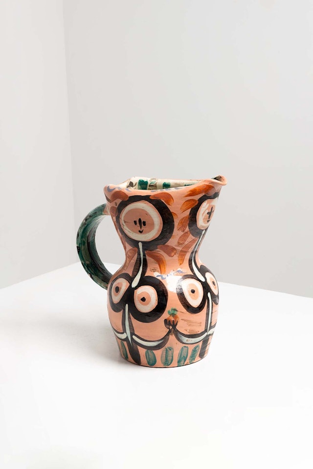 Femmes Fleurs (A. R 50); Pitcher by Pablo Picasso