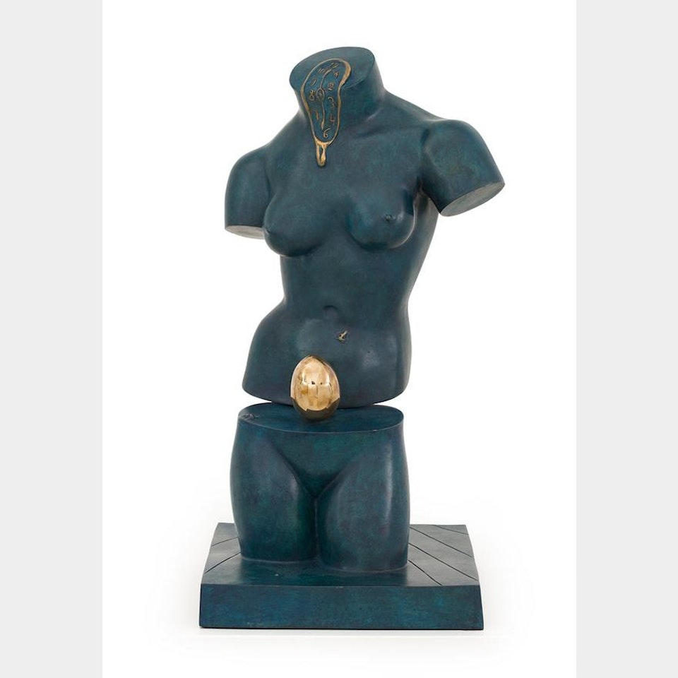 VENUS SPATIALE by Salvador Dali