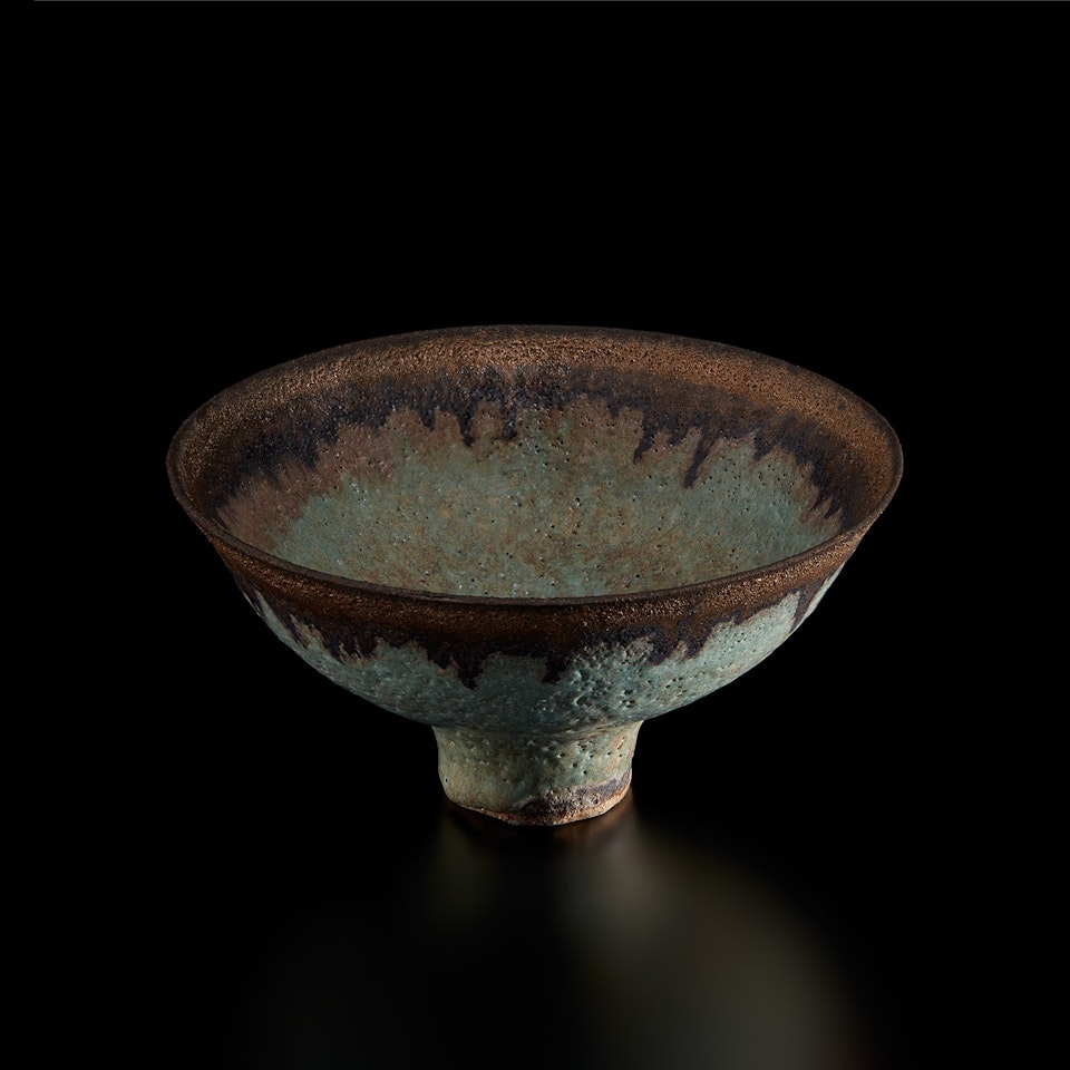 Footed bowl by Lucie Rie