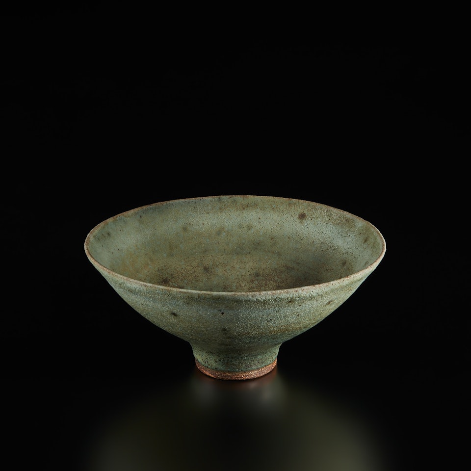 Footed bowl by Lucie Rie