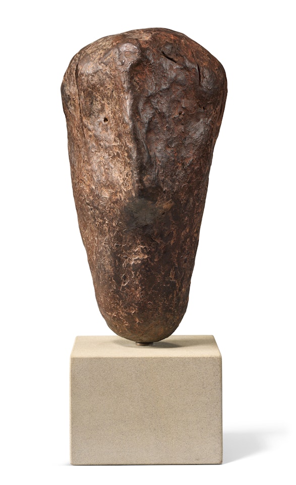 Head 4 by William Turnbull