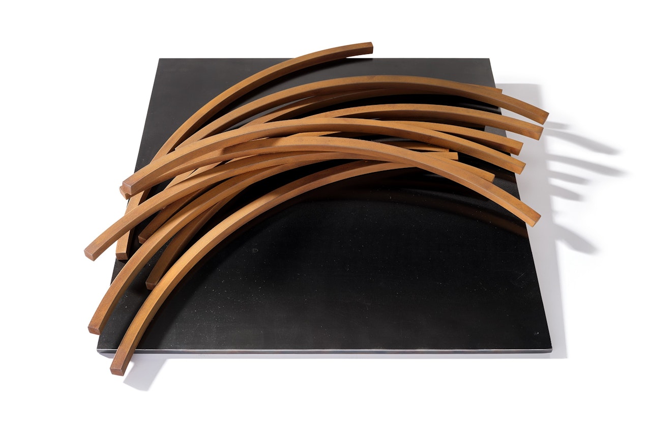 Uneven Collapse: 11 Arcs by Bernar Venet
