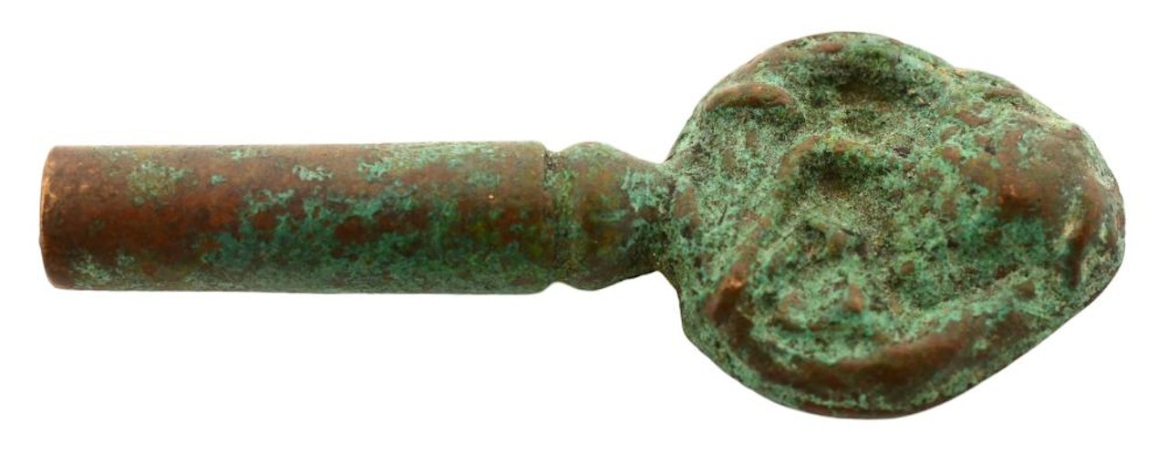 Key for "Grapevine" Clock by Tiffany Studios