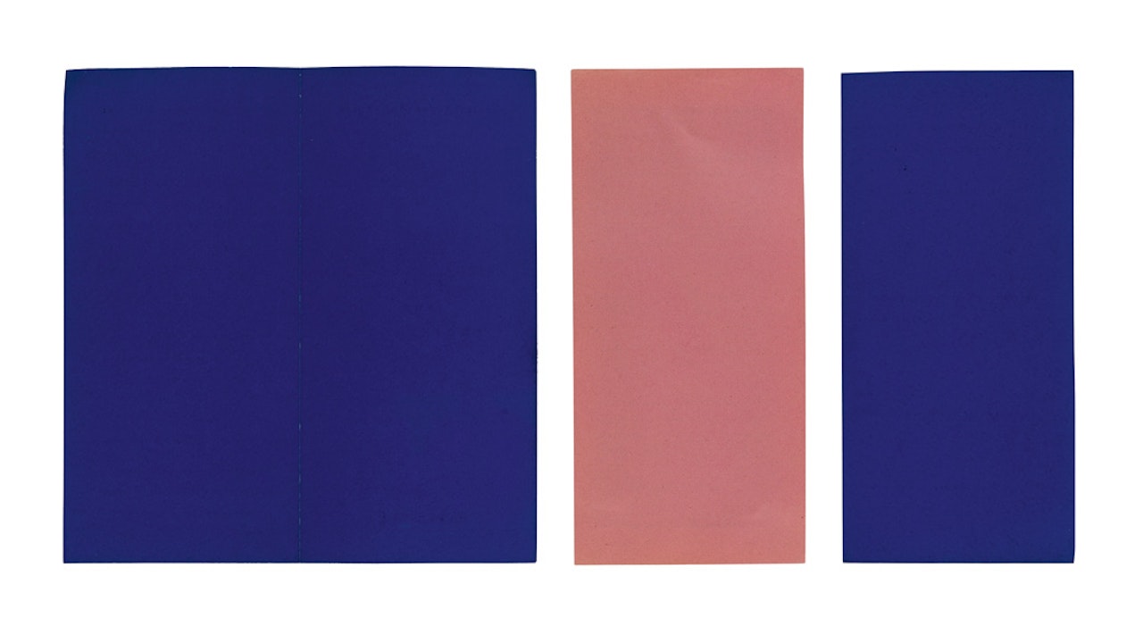 Monochrome und Feuer by Yves Klein