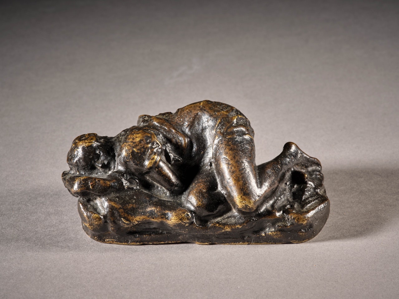 Presse papier n°1 by Jean-Baptiste Carpeaux