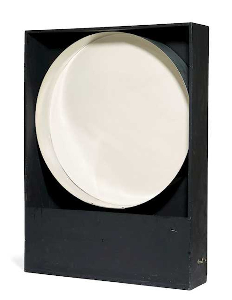 Continuel Luminière Cylindre by Julio Le Parc