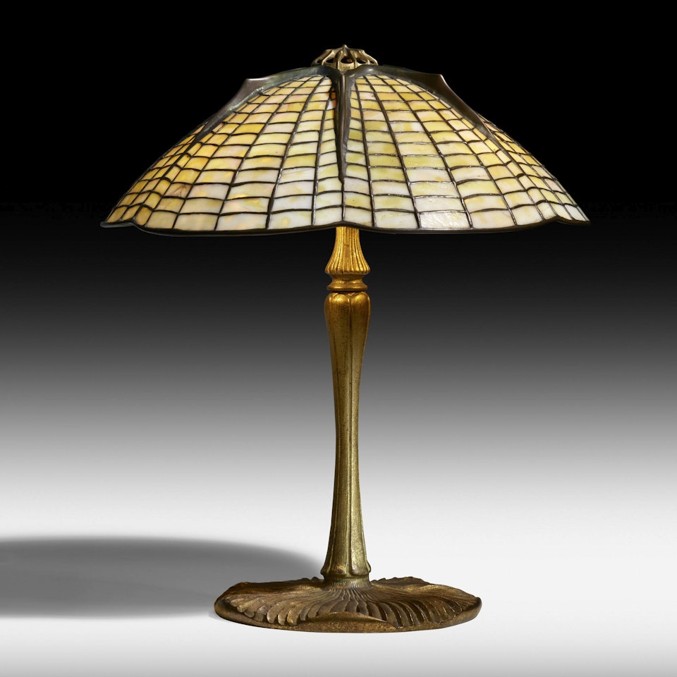 Spider table lamp by Tiffany Studios