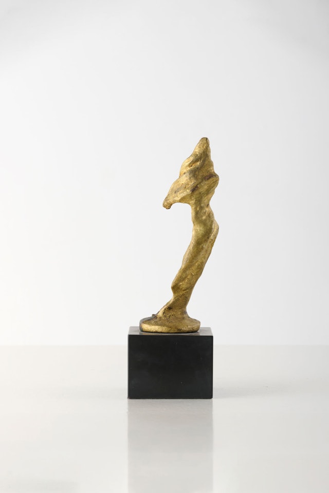 Victoire de Samothrace I, Modèle drapé by Diego Giacometti
