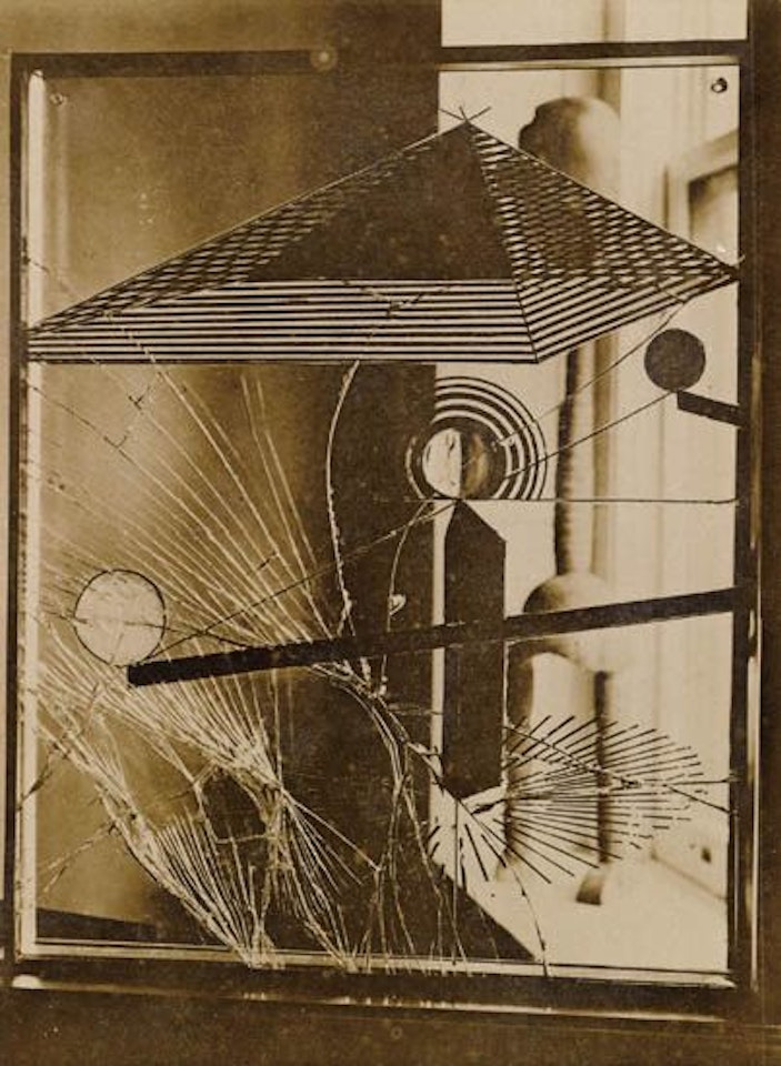 A Regarder d'Un Oeil, De Prés Pendant Presque Une Heure by Man Ray