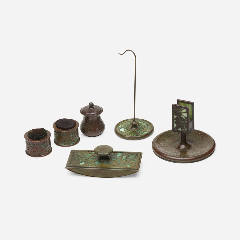 Collection of six Grapevine desk articles by Tiffany Studios