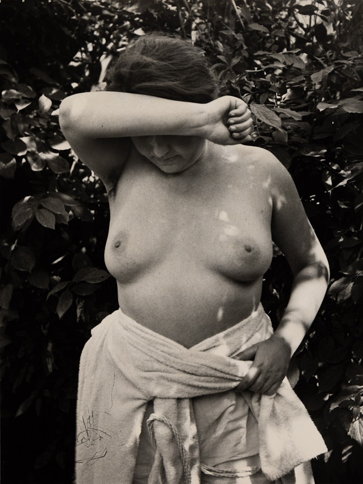 Abony. July 23, 1921 by André Kertész